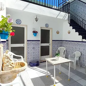 https://villa-casa-tipica-andaluza-el-lucero.es-andalucia.com
